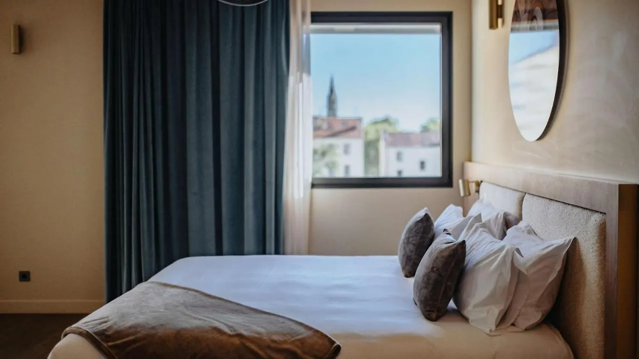 Keystone Hotel & Spa Lyon 4*,  Francia